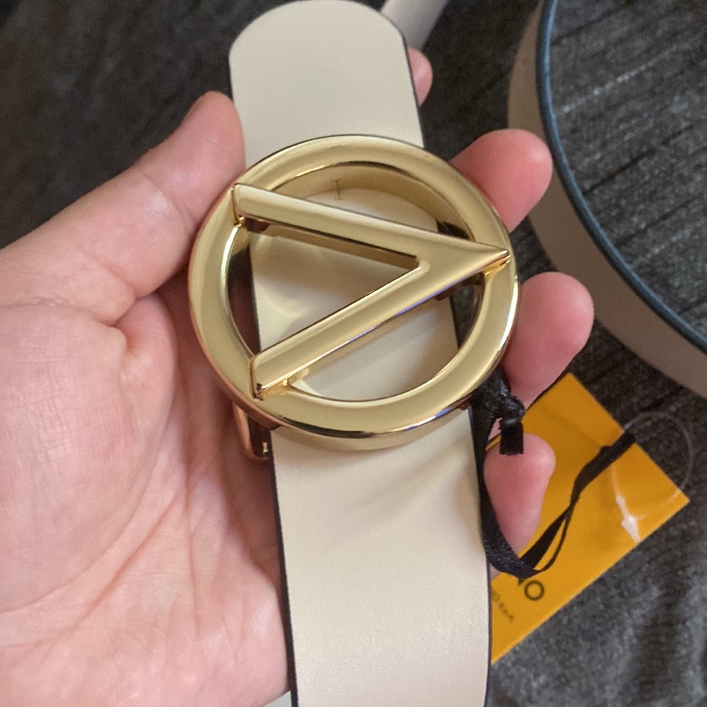 VALENTINO Leather Belt - Picture 4 of 6